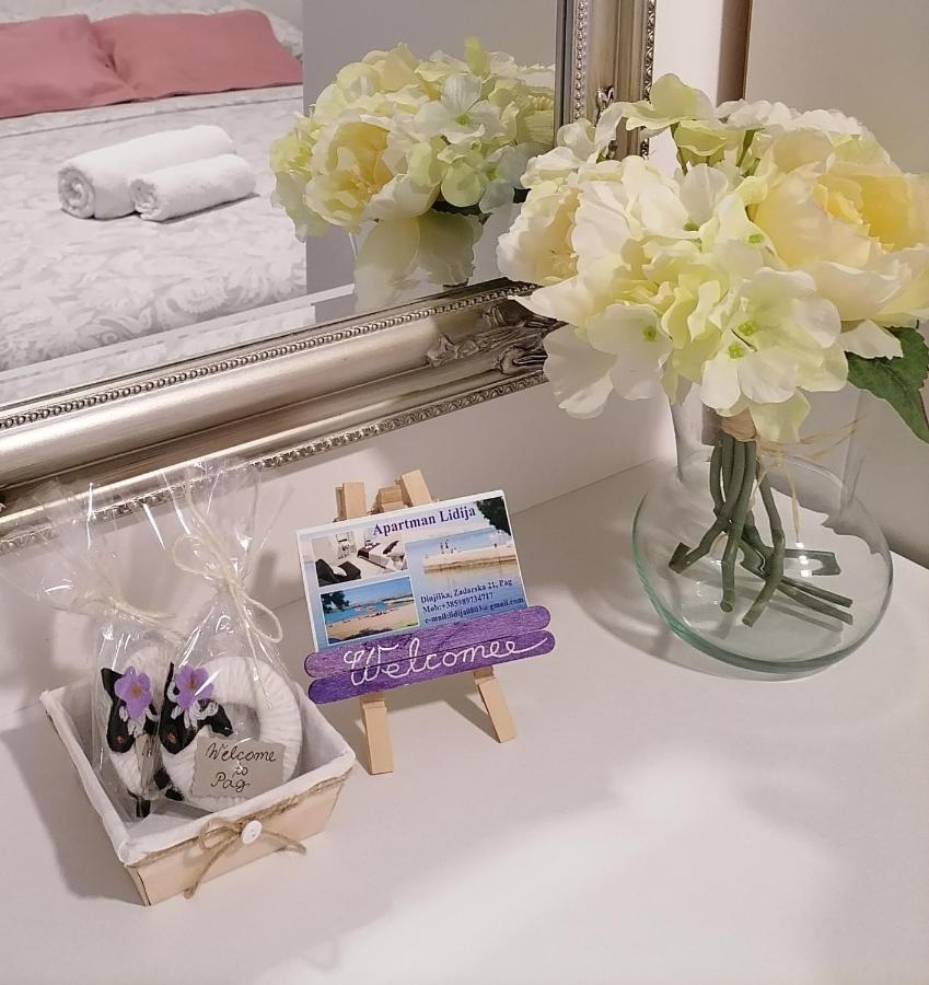 Apartman Lidija Dinjiška Dış mekan fotoğraf